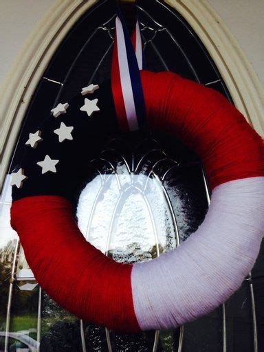Patriotic Yarn Wreath Yarn Wreath Patriotic Decorations Wreaths