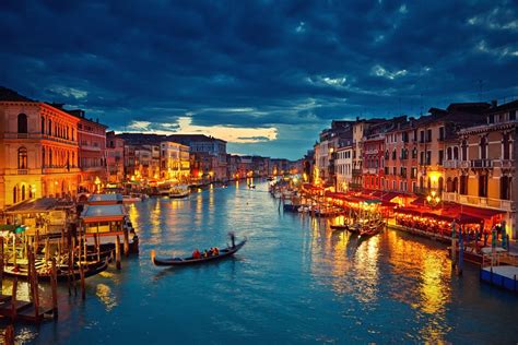 เมืองเวนิส ประเทศอิตาลี มนต์เสน่ห์ของเมืองแห่งสายน้ำ