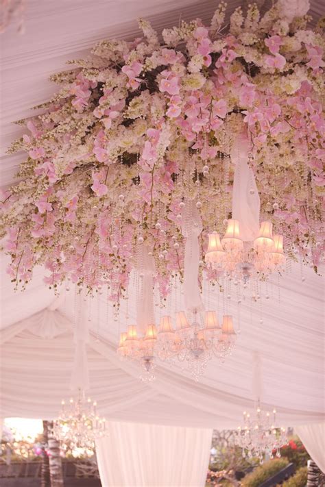 12 Dazzling Ways To Decorate Reception Ceilings Wedding Ceiling