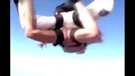 Funny Nude Girl Skydiving Xnxx