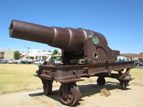 Old World War 1 Cannon Free Stock Photo Public Domain Pictures