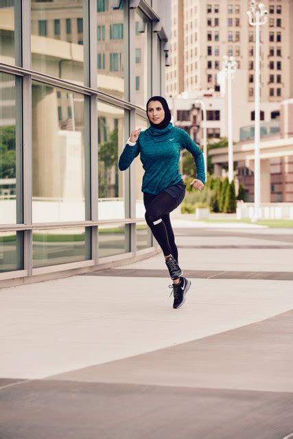 Womens Running Magazine Cover Run Like A Hijabi