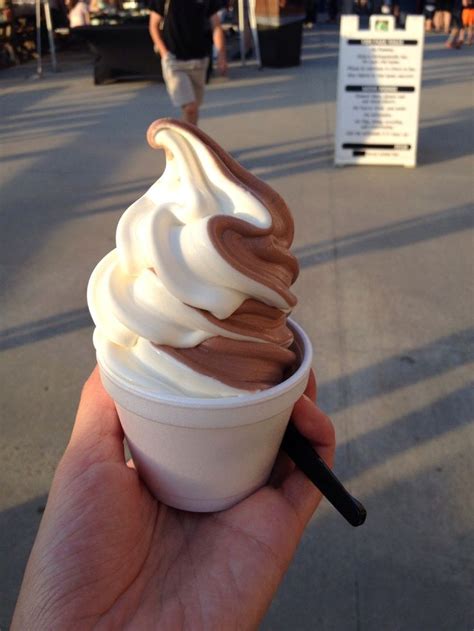 Dessert Chocolate Vanilla Swirl Mix Soft Serve Ice Cream Yummy Food