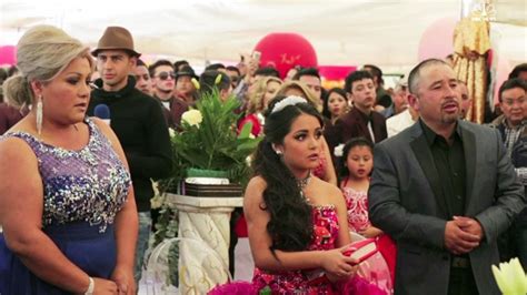 thousands attend mexican girl s 15th birthday party after invite goes viral
