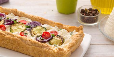 Consulta l'elenco e cerca la tua preferita. Ricette: TORTA SALATA di RICOTTA e VERDURE - Festa del ...