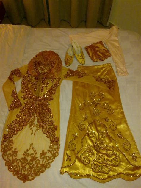 Ulasan berbelanja gaun pengantin muslimah online di tokopedia. BAJU PENGANTIN MUSLIMAH: GOLD