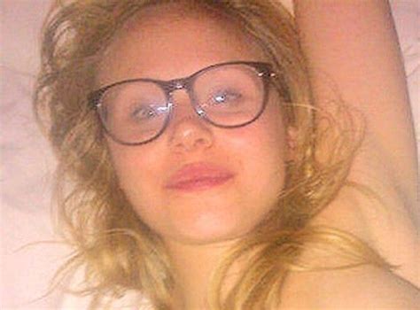 Alison Pill Topless Photo Watch Newsroom Actress Blame Twitter Pic