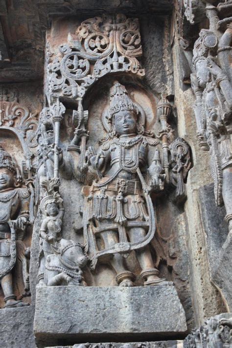 Hoysaleswara Temple Wall Carving Of Lord Shiva And Nandi Stock Photo