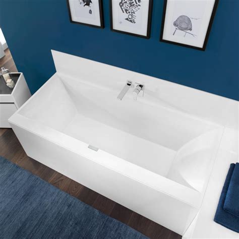 Showroom produkte dieser serie, gegebenenfalls in einer anderen größe oder ausführung, können sie in unserem store in düsseldorf besichtigen. Villeroy & Boch Squaro Edge 12 Rechteck Badewanne weiß ...