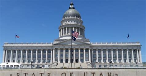 Utah Senate Unanimously Approves Decriminalizing Polygamy Among Consenting Adults — Mercopress