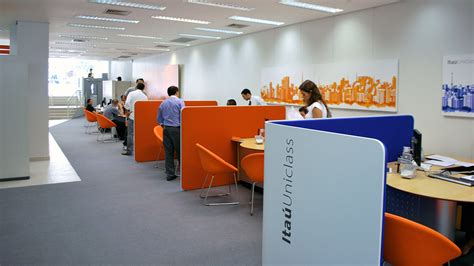 Itaú unibanco holding sa provides financial products and services to individual and corporate clients in brazil and abroad. Itaú Unibanco | Bank interior design, Bank design, Design