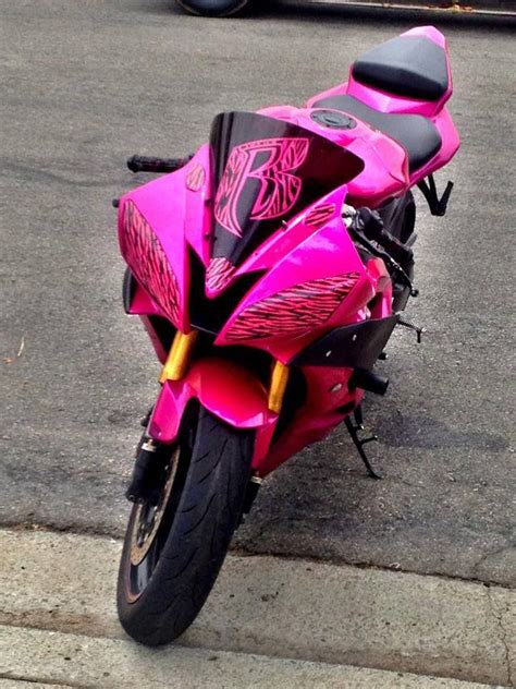 Just so you know, we may collect a share of sales or other this yamaha r1 vs. YAMAHA R1 Y R6 | Yamaha r1, Bike, Yamaha