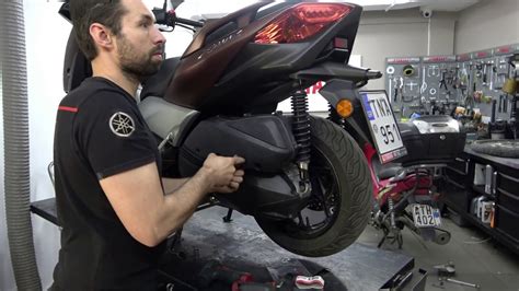 We did not find results for: oil change: YAMAHA XMAX 300 scooter - YouTube