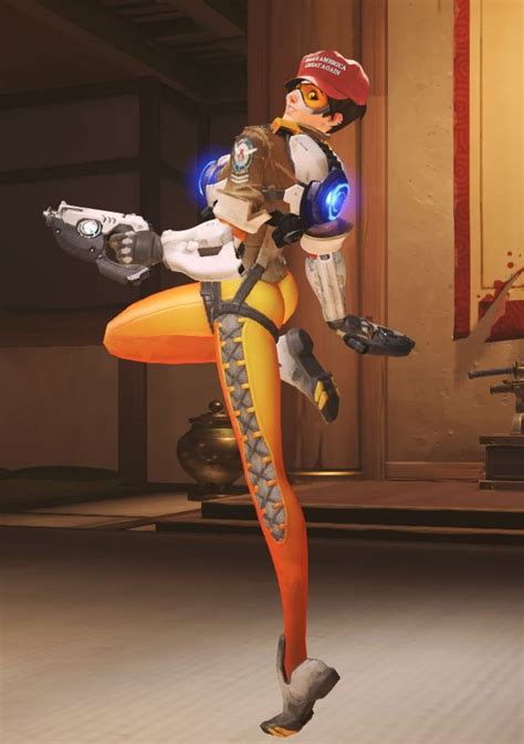 Tracer Tracers Pose Controversy Know Your Meme