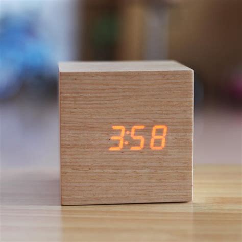 2019 Gadgets Coolnatural Wood Clocksled Displaysound