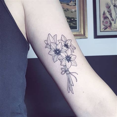 30 Beautiful Flower Tattoos Ideas And Designs Beautiful Flower