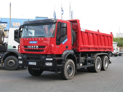 Chief of staff of the italian army, lt. Iveco Trakker — Википедия