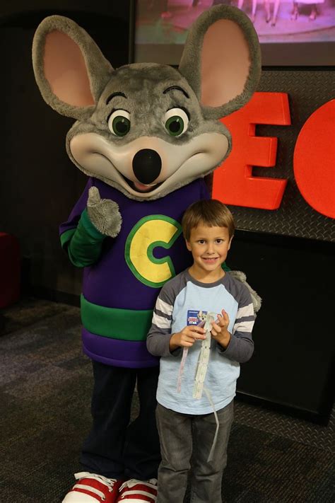 Our Lifebetter Together A Chuck E Cheese Birthday Bash