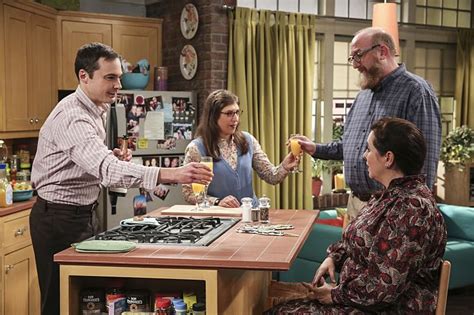 The Big Bang Theory Season 10 Episode 6 Photos The Fetal Kick Catalyst