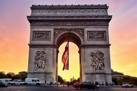 Img Paris Champs Elysees Arc De Triomphe Girl In Sexiz Pix