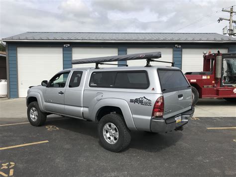 Leer Cap W Thule Rack And Arb Awning Tacoma World