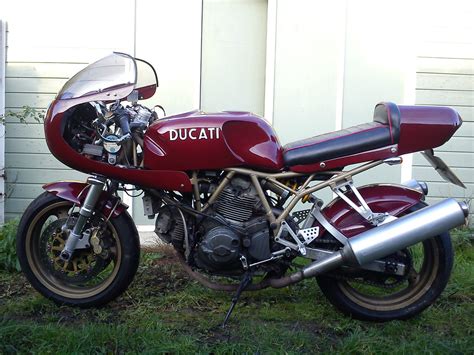 Ducati 750ss Cafe Racer