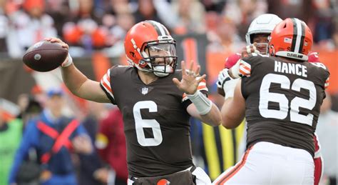 Baker Mayfield Numbers Set By Oddsmakers Will He Throw For More Than