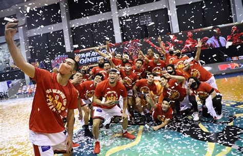 Ginebra Wins First Pba Ph Cup Title In 13 Years Beats Tnt Inquirer