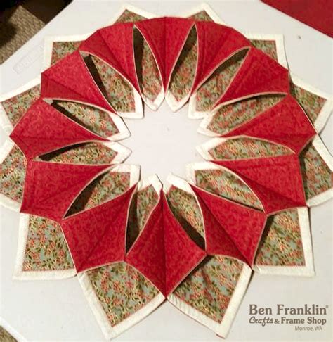 Ben Franklin Crafts And Frame Shop Monroe Wa Fold N Stitch Wreath
