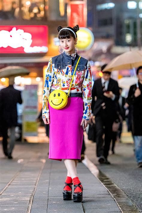 The Best Street Style From Tokyo Fashion Week Fall 2018 Vogue In 2020