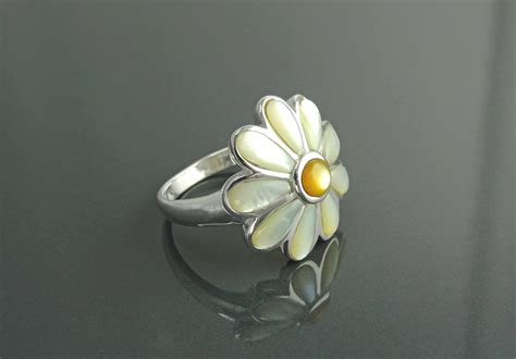 Daisy Flower Ring Sterling Silver Genuine White Mother Of Pearl