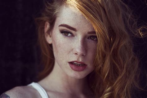 X Face Portrait Women Model Redhead Freckles Wallpaper