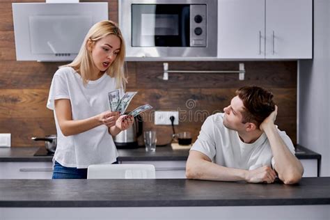 Why Do You Earn So Little Money Unhappy Woman Talk To Lazy Husband Stock Image Image Of