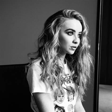 1024x1024 Sabrina Carpenter Monochrome 5k 1024x1024 Resolution Hd 4k