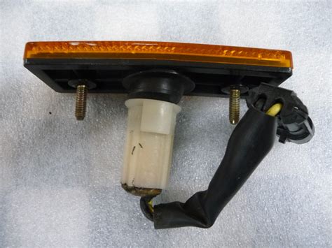 Seferović, hiroyuki tsutsui, dennis m. Maserati Coupe Gransport Spyder Ferrari 360 456GT 550 575M 147563 Side Marker F | LA Global Parts