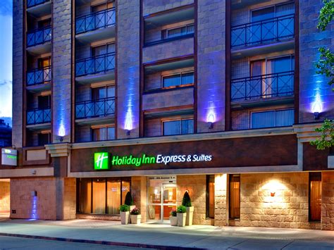 Holiday Inn Express And Suites Calgary Calgary