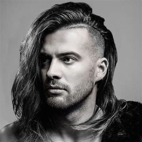 A twist on the typical pixie hairstyle, feel free to also play with colorful hair choices. Top 40 Best Long Hairstyles for Men 2020 | Men's Style