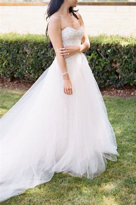 To have and to hold up your dress! Rustic Chic + Regalality = This Ranch Inspired Wedding ...