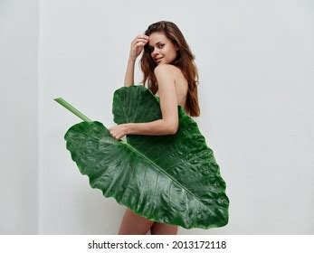 Woman Nude Body Palm Leaves Exotic Stock Photo 2013172118 Shutterstock