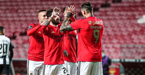 Tondela is 9th in the table and their last results put them close to the 6th spot, the last one for europa league. EN VIVO - Benfica vs Tondela online por la jornada 13 de ...