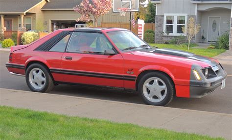 Red 1983 Ford Mustang Gt Hatchback Photo Detail