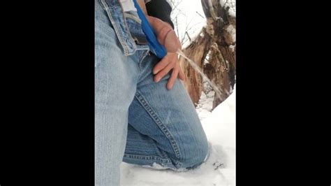 peeing in the snow xxx mobile porno videos and movies iporntv