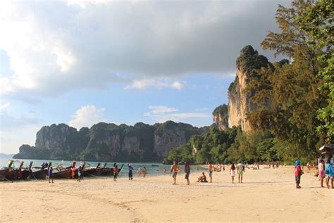 Rock Climbing In Thailand Why You Should Visit Railay Travel Dudes