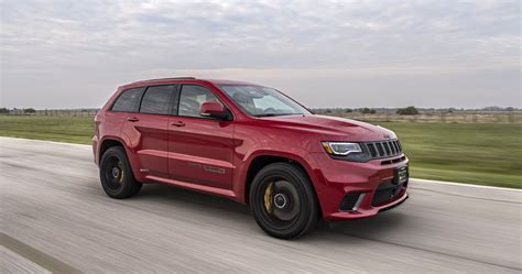 Over The Top Hennessey Shows Upgraded Jeep Trackhawk Hpe1000 In Action