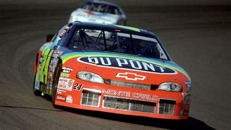 California opened in 1997 and has seen a number of fuel mileage battles as the fast, wide racing surface limits the number of cautions. Jeff Gordon 1997 | Nascar champions, Nascar race cars, Nascar
