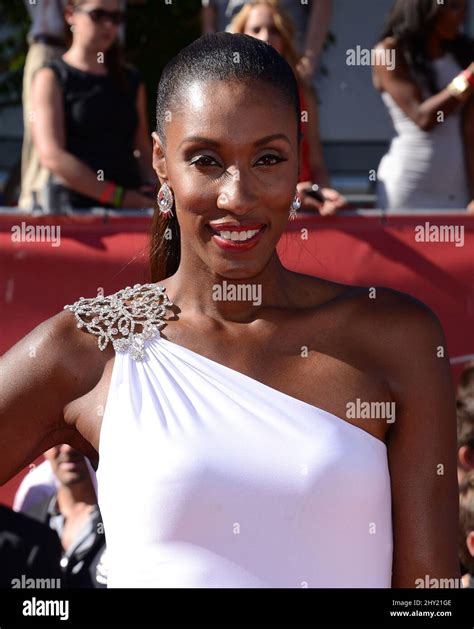 Lisa Leslie Attends The 2013 Espy Awards Held At The Nokia Theatre La
