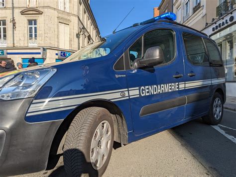 Disparition Inquiétante Dune Jeune Fille De 14 Ans En Indre Et Loire