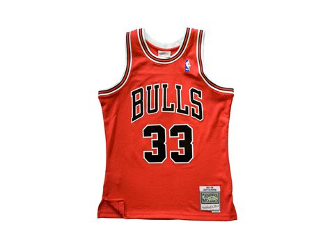 Scotty maurice pippen (born september 25, 1965), usually spelled scottie pippen, is an american former professional basketball player. M&N Scottie Pippen NBA Classic Swingman Jersey 2.0 ...