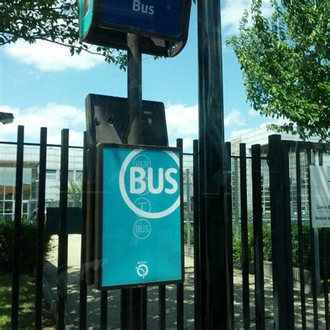 The telecity paris datacenter which houses wikimedia servers is located in aubervilliers. Centre Bus Aubervilliers 139 - Aubervilliers - Aubervilliers, Île-de-France