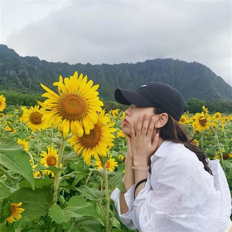 1 Blackpink Jisoo Instagram Update 23 July 2019 Hawaii Sun Flower